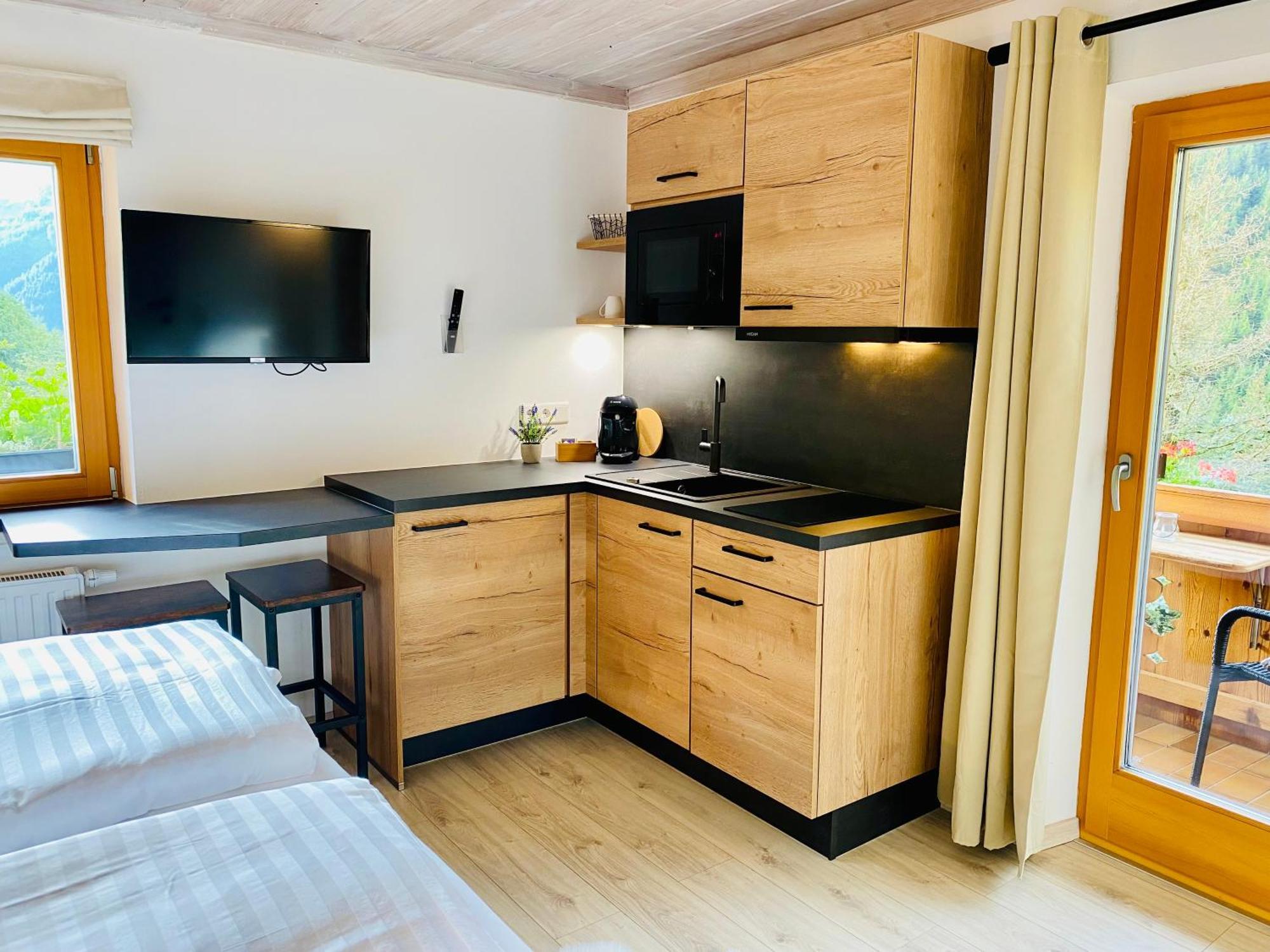 Alm Seasons Premium Chalet & Studios Saalbach-Hinterglemm Pokój zdjęcie